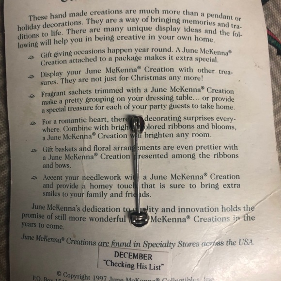 June McKenna Santa Pin - Picture 4 of 6